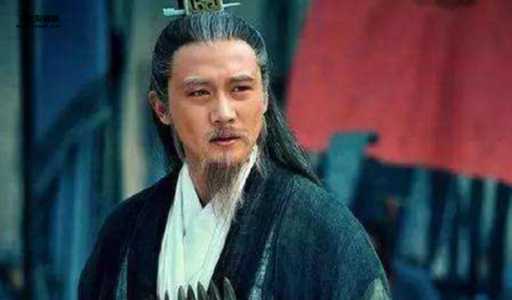 初出茅庐的主人公是谁(  谁是草庐中的奇才)