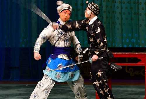 三岔口京剧(两位武生到底是谁)