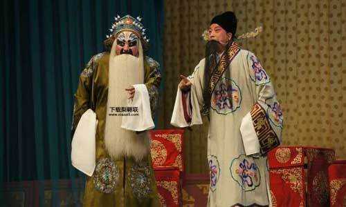 京剧海瑞罢官(马连良演绎的经典不容错过)