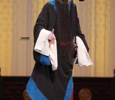 京剧马连良(他为何能被誉为京剧四大须生之首)