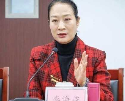 程派李海燕(跟其他程派名家相比如何)