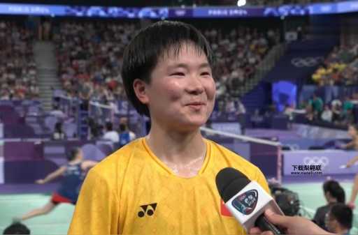 何冰娇个人资料简介：羽坛天才少女的成长历程
