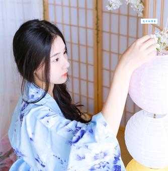 河北商贸学校校花(她有什么故事)