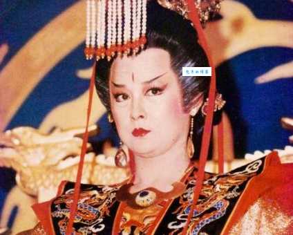 潘迎紫年龄大揭秘,她的实际年龄让人吃惊!