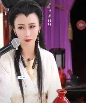 倾城一笑百媚生啥意思?这篇文章讲得太透彻了!