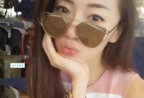 程晓玥个人资料介绍:多伦多大学毕业的时尚女星