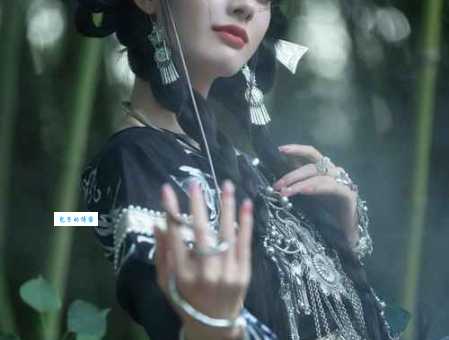 生人勿近:神秘女孩的秘密,你敢靠近吗?
