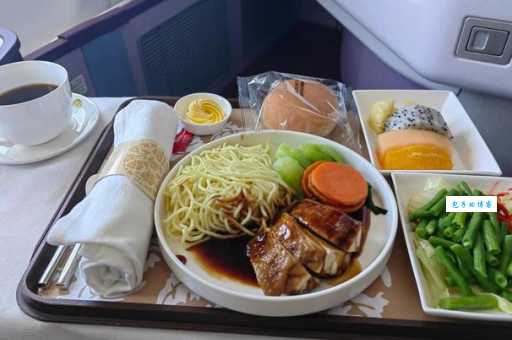 飞机头等舱吃什么 头等舱餐食有多豪华