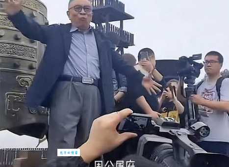 鲍毅是谁 鲍国安儿子个人简历及家庭背景介绍