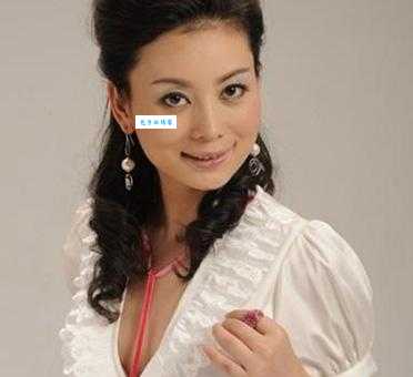 谭梅简历一览看看她是如何一步步走向成功