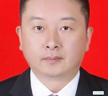 李新良简历曝光看看这位高管的工作经历有多精彩