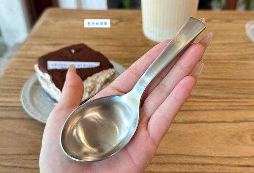 调羹是什么意思？轻松搞懂勺子的正确含义！